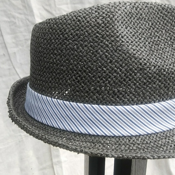 P.E COWBOY HAT - Picture 4 of 6