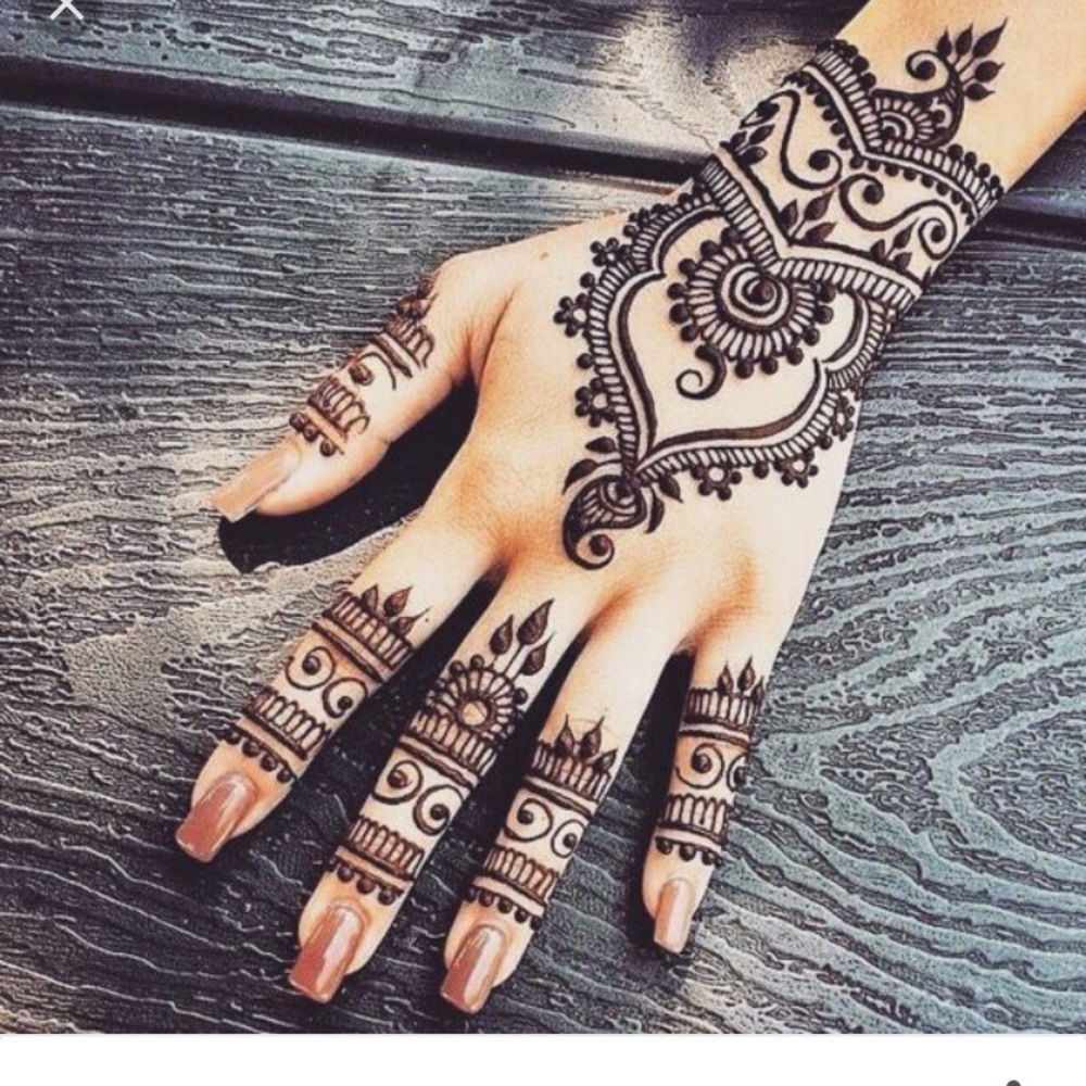 Meet your Posher, Zoie