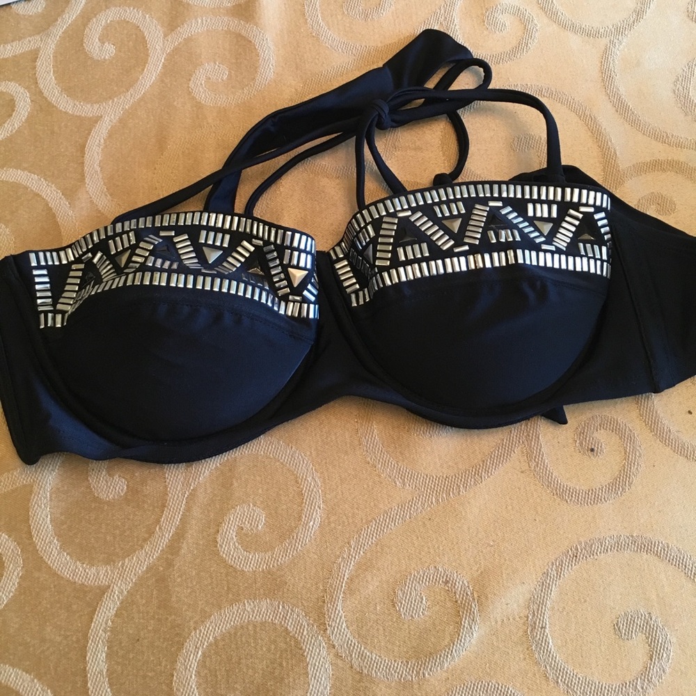 Bathing suit top
