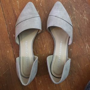 Chinese Laundry flats