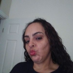 Meet your Posher, Raquel