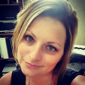 Meet your Posher, Shana