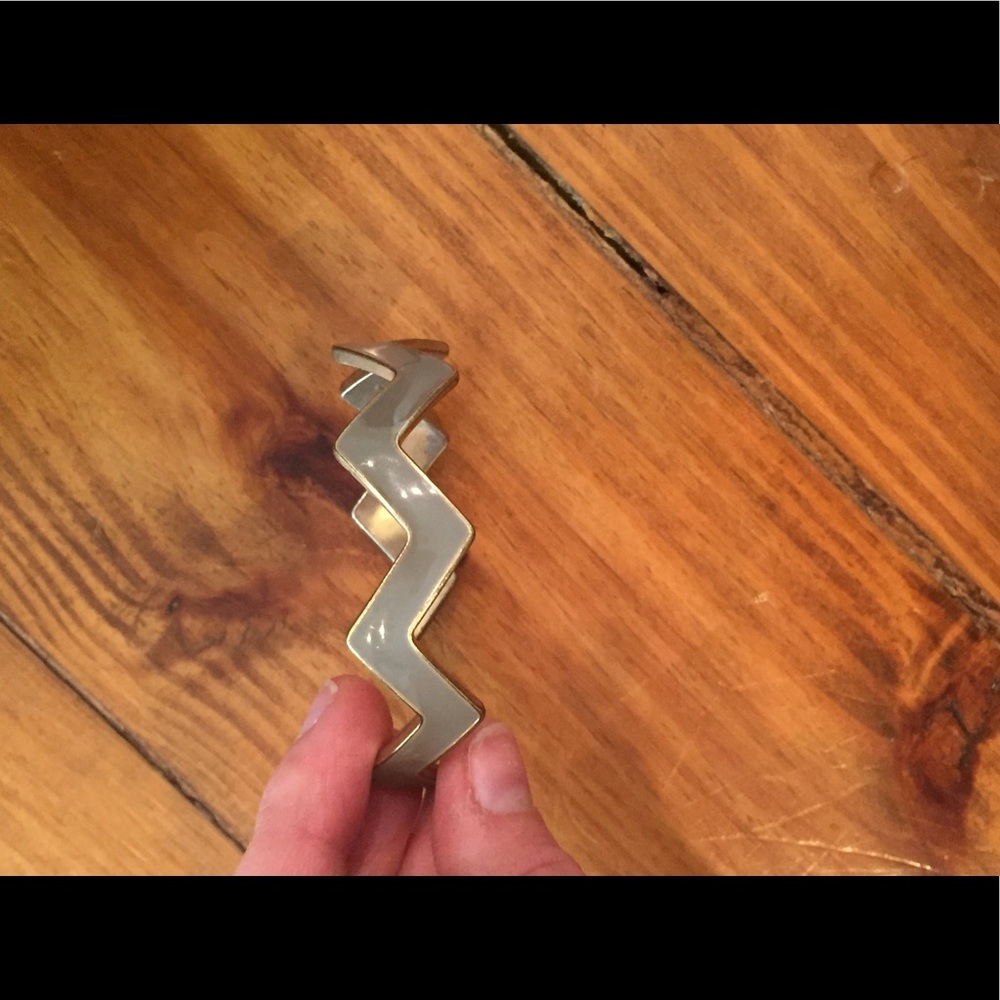 Bracelets - Picture 3 of 3