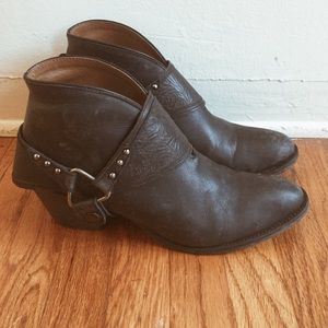 Matisse Danny ankle boots