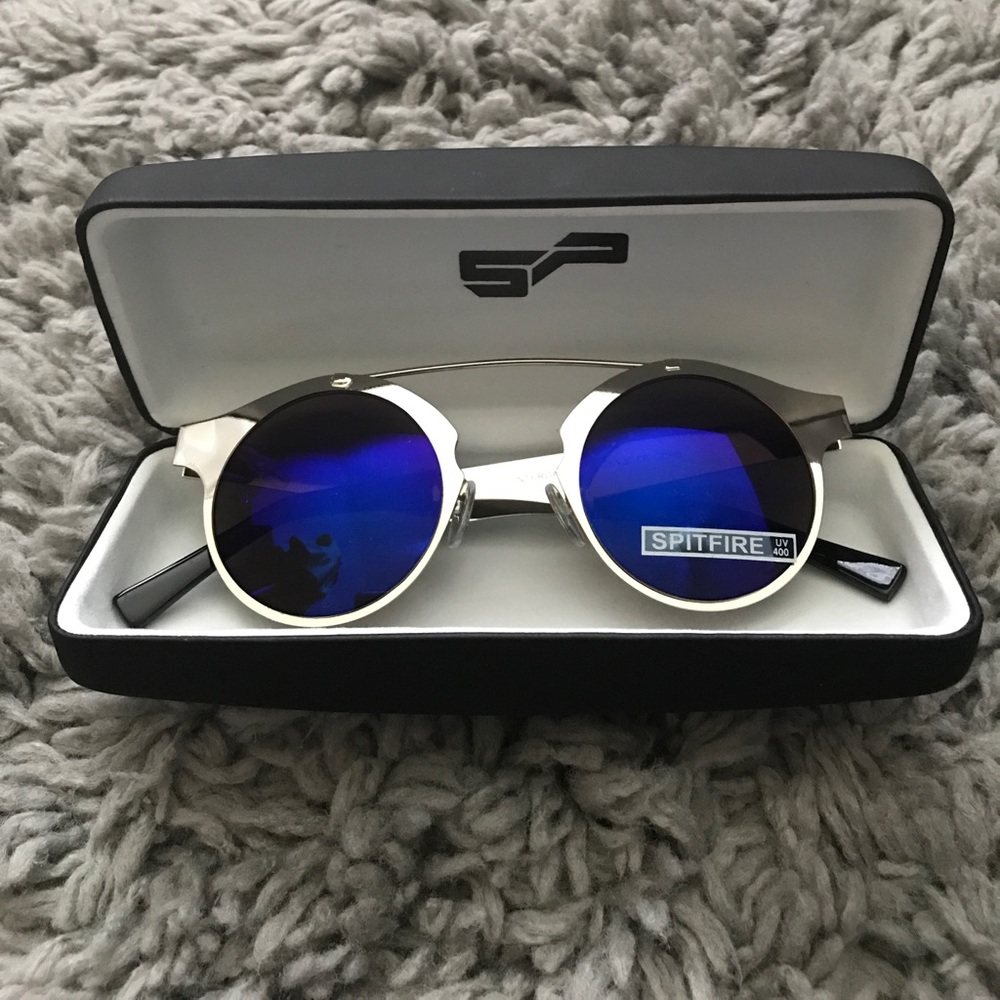 Spitfire intergalactic cat sunglasses