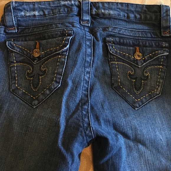 Jeans - Picture 2 of 3