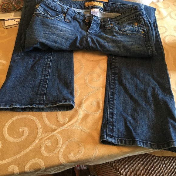 Jeans - Picture 3 of 3
