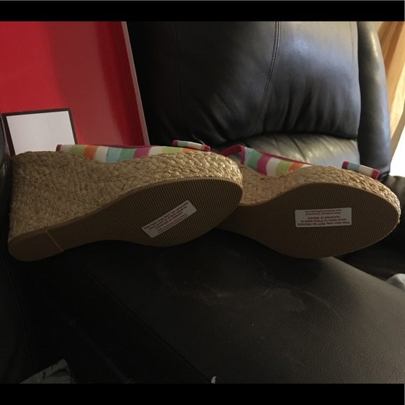 Authentic Coach Peep-Toe Water Colors Espadrilles - Picture 4 of 4