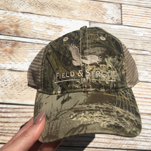 ✌🏼NWT Field and Stream camo hat - Picture 1 of 2