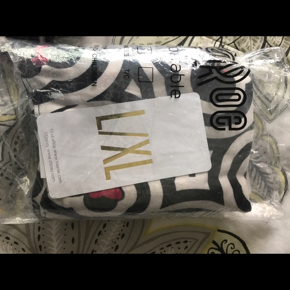 Lularoe L/XL DISNEY Leggings