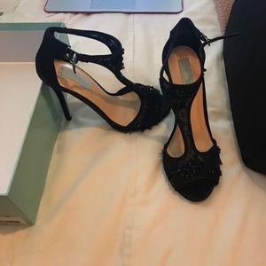 Beaty Johnson Holly jeweled pumps