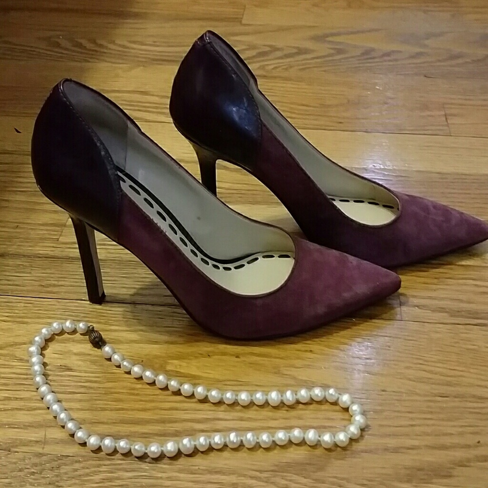 Suede purple heels Size 4.5 Host Pick!