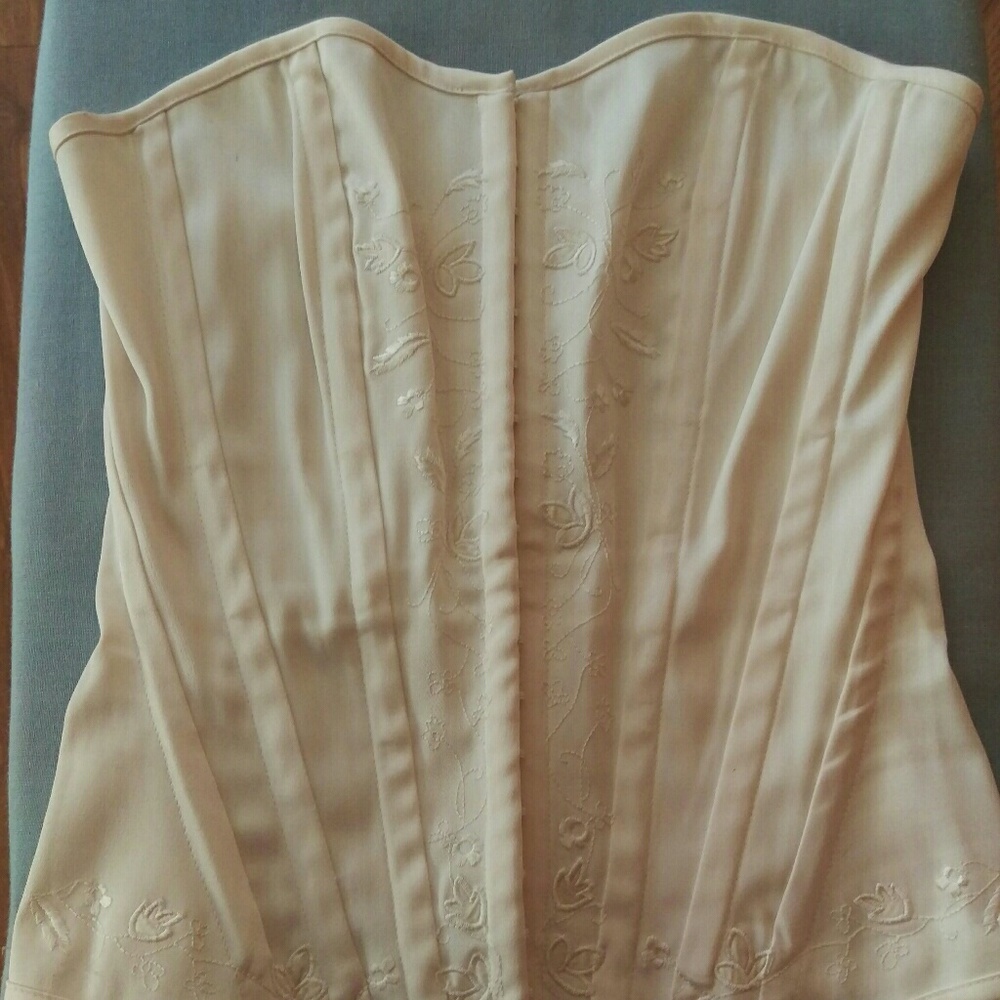 White fashion corset top bustier