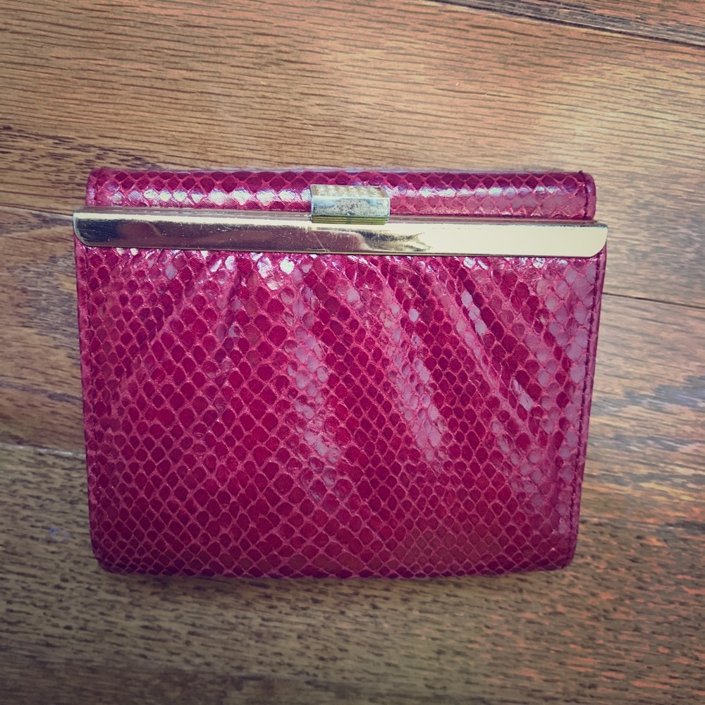 Lovcat tri-fold wallet