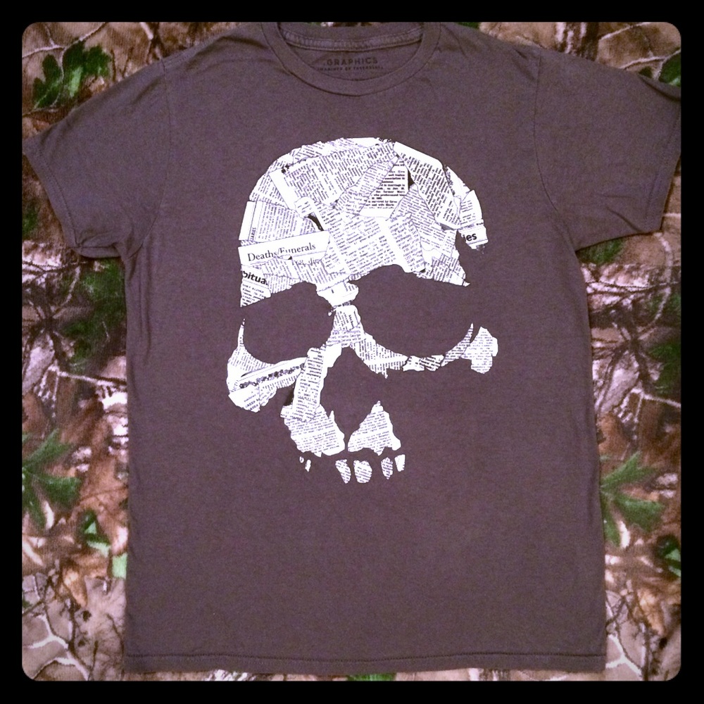 Skull Obituary Tee