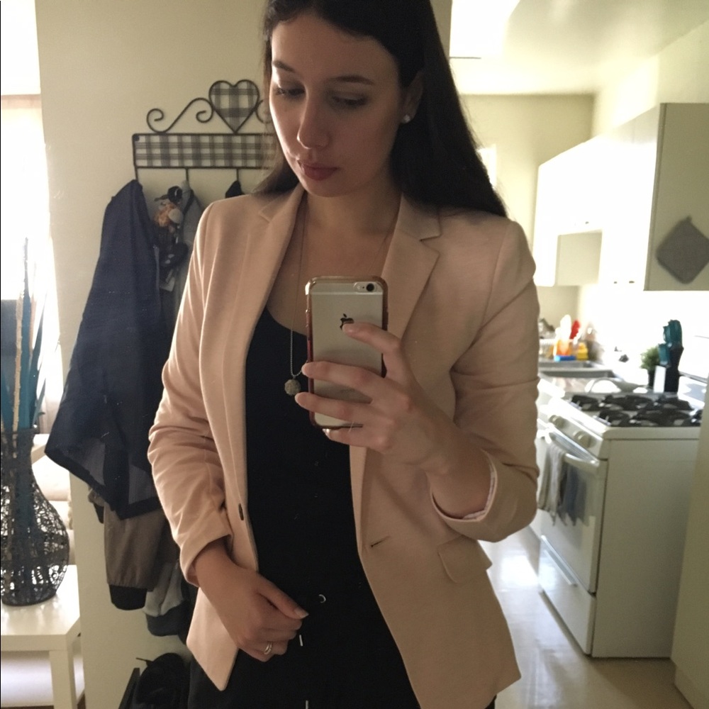 Meet your Posher, Prisca