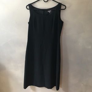 Great Ann Taylor all purpose black dress