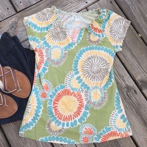 EUC Royal Robbins patterned split neck top