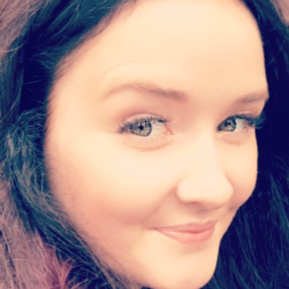 Meet your Posher, Alyssa