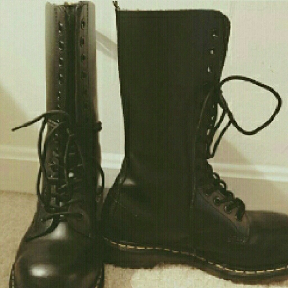 Dr  Martens  Steel Toe