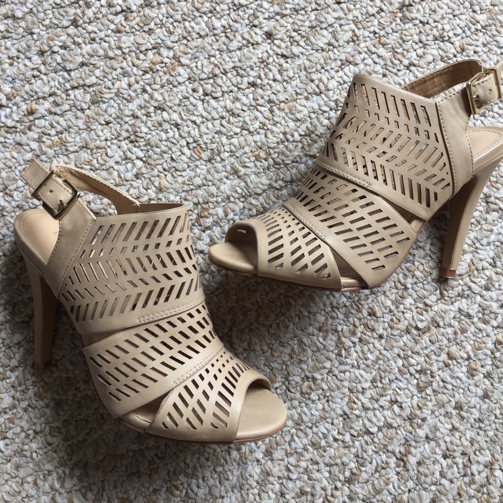 Express Nude Heels