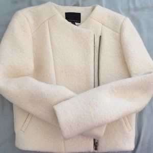 Cream white zip up wool coat