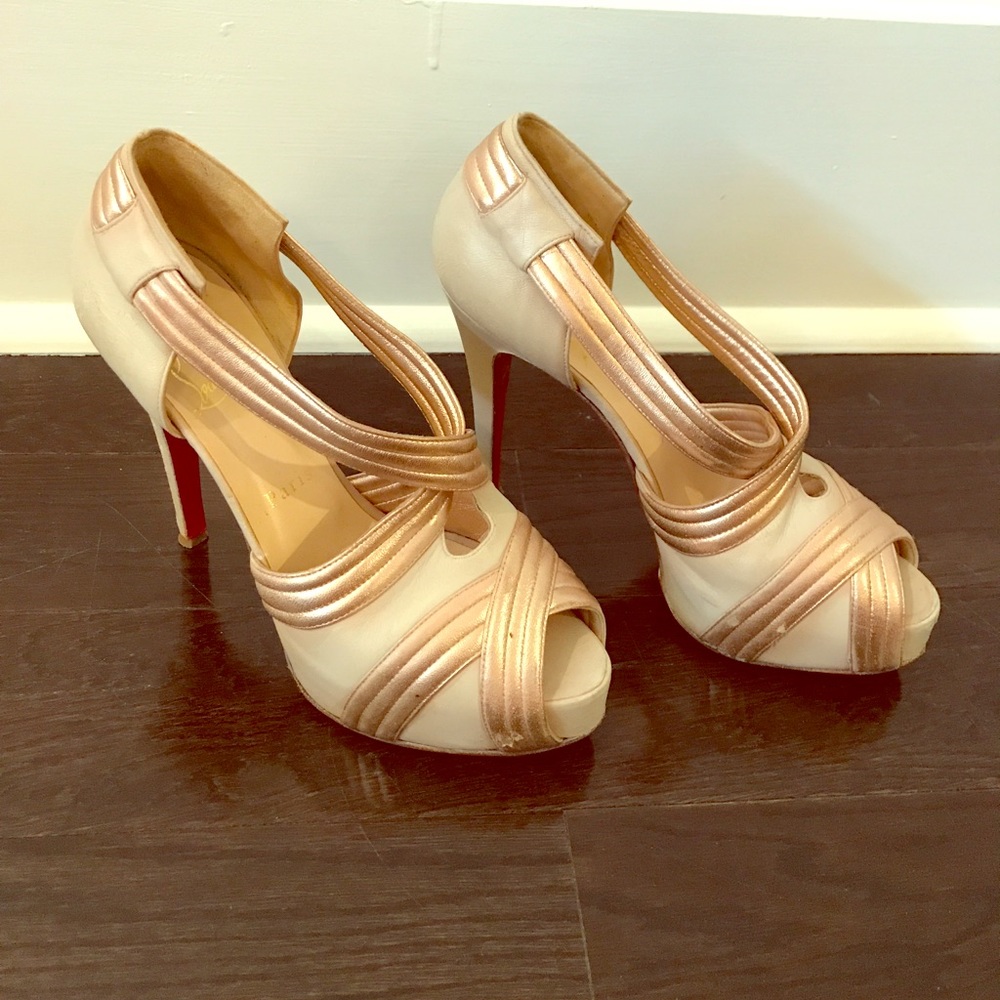 Christian Louboutin platform heels beige/metallic