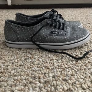 *DONATING 07/23*Vans LoPro Gray Polka Dot Sneakers