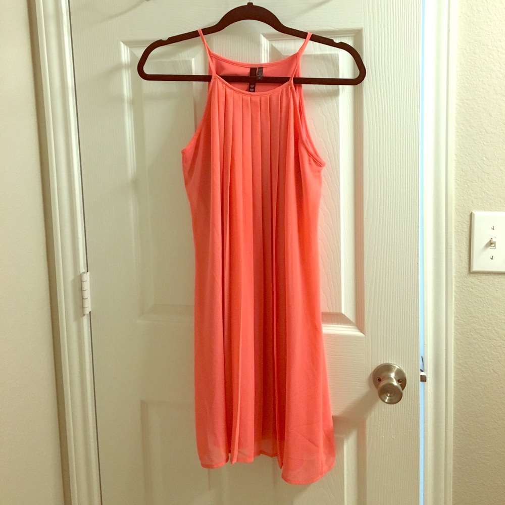 Cute summer dress!