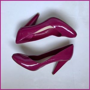 ♦️Nine West Raspberry Pumps