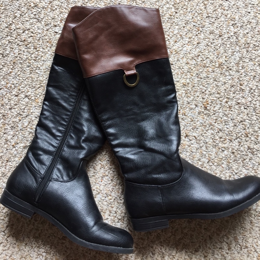 Under the knee boots