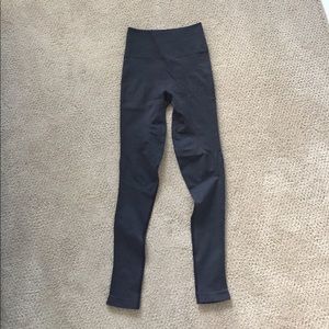Lululemon yoga pants