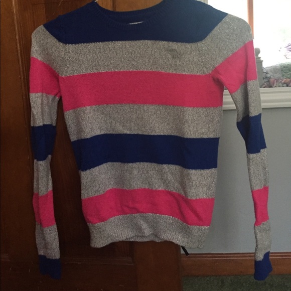 Sweater - Picture 1 of 1