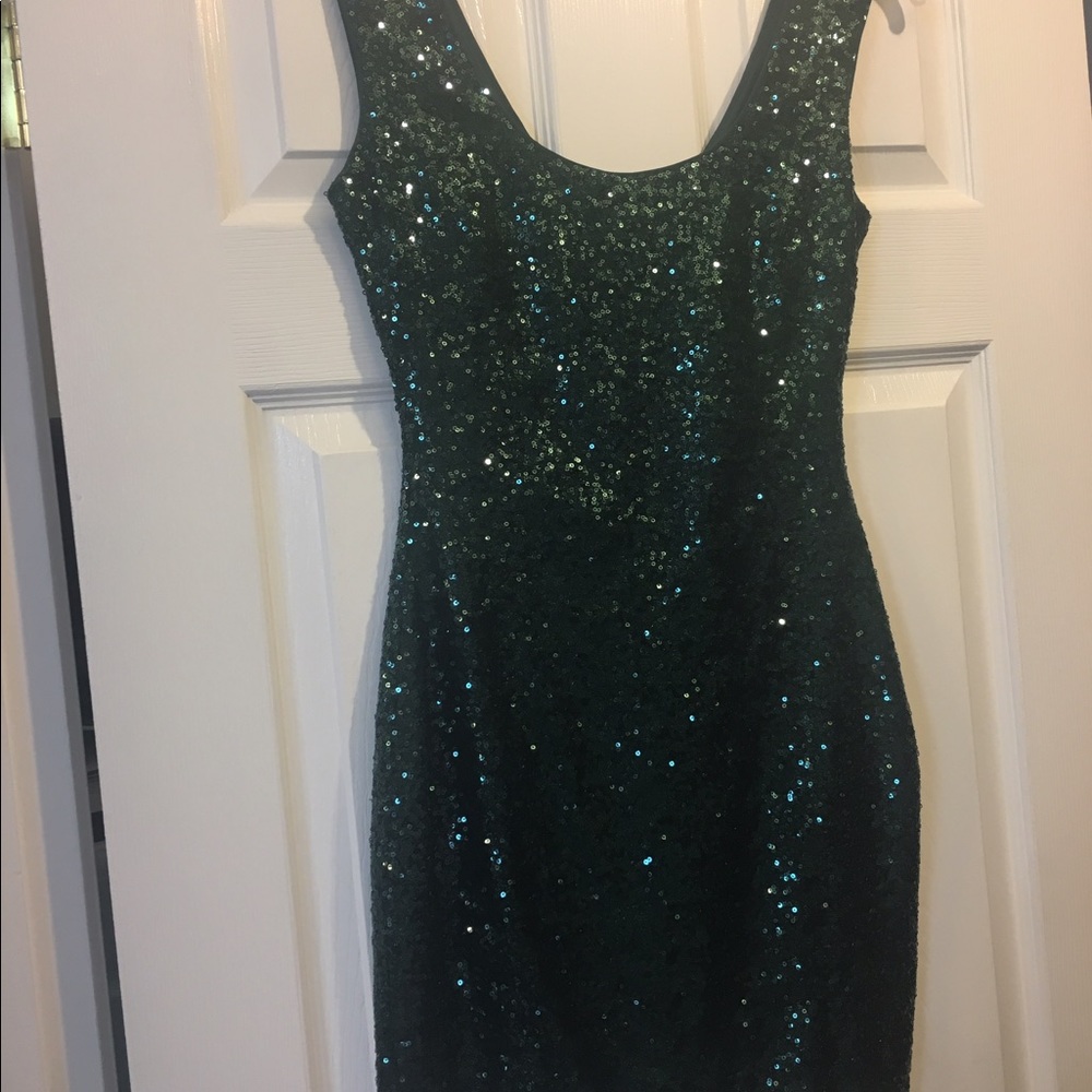 Guess sequin dress (perfect for holiday parties)