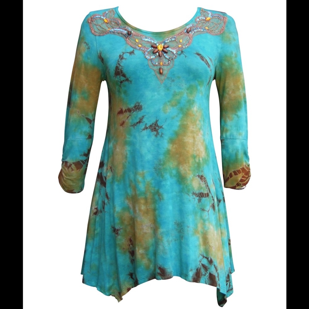 "Nature Art" round neck beaded appliqué tunic