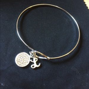 Bracelet silver tone