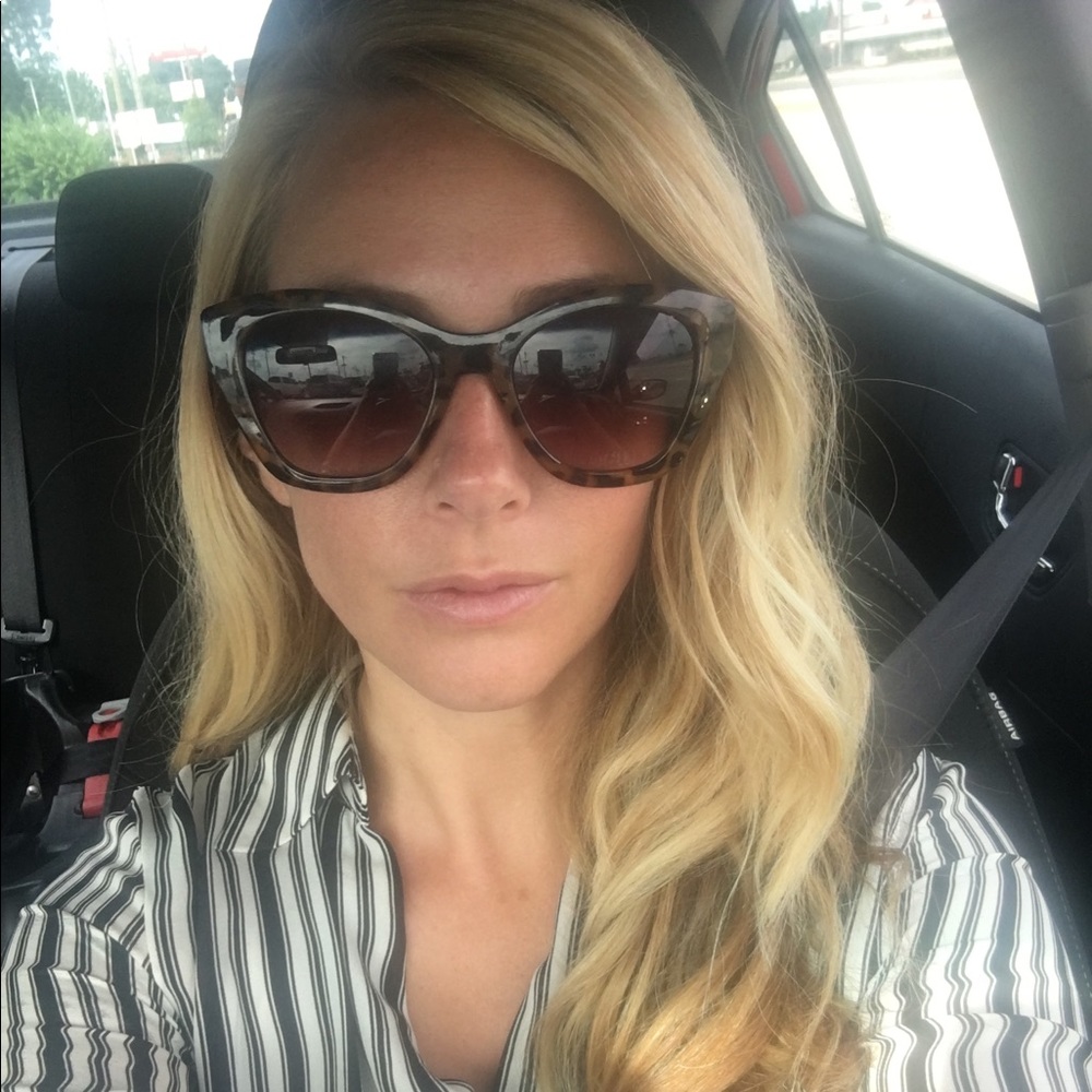 Meet your Posher, Jessica