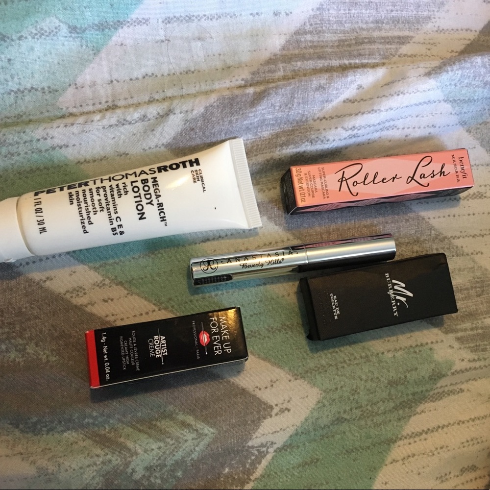 Cosmetic samples - Picture 2 of 4