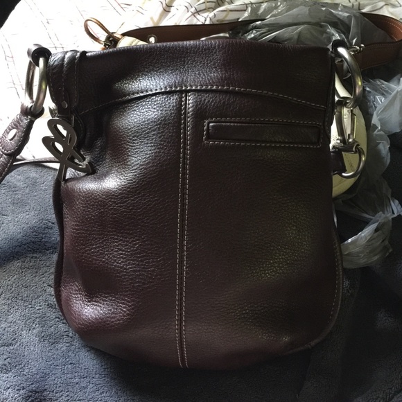 B makowsky  purse - Picture 2 of 3