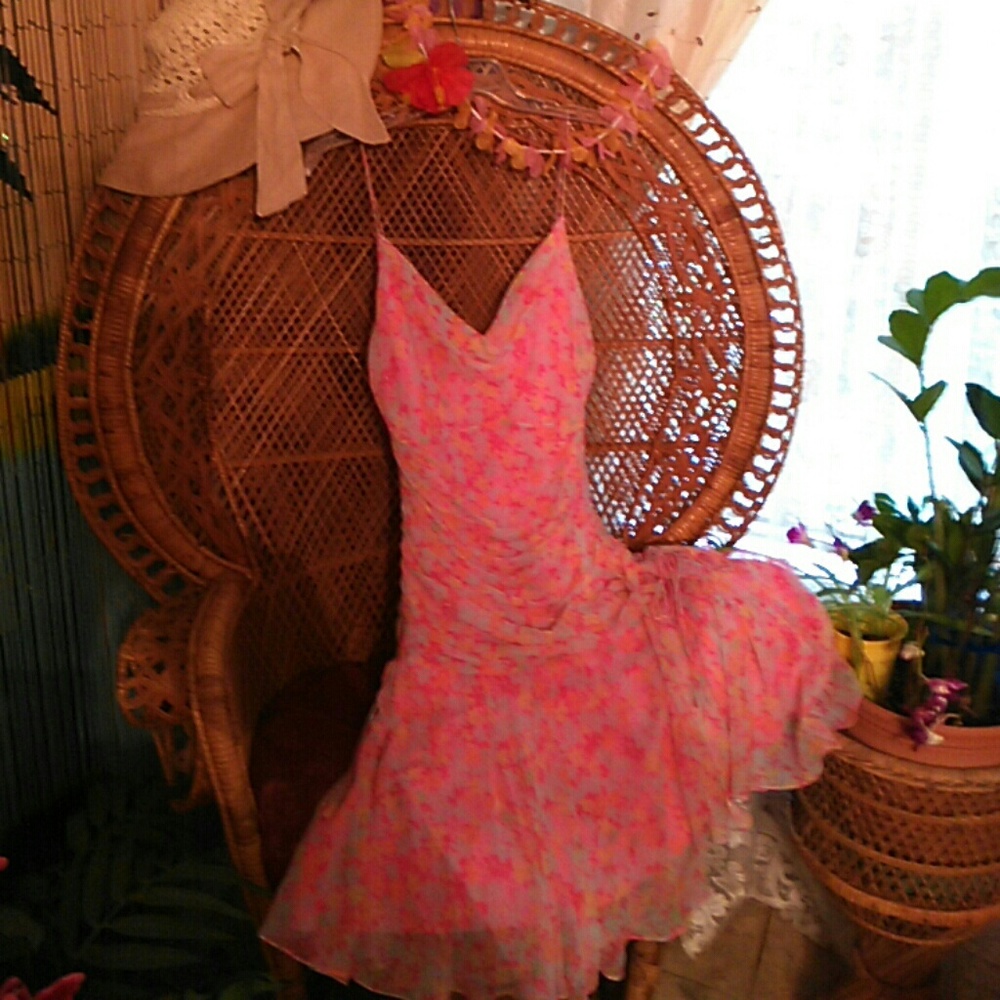 Beautiful flirty summer dress