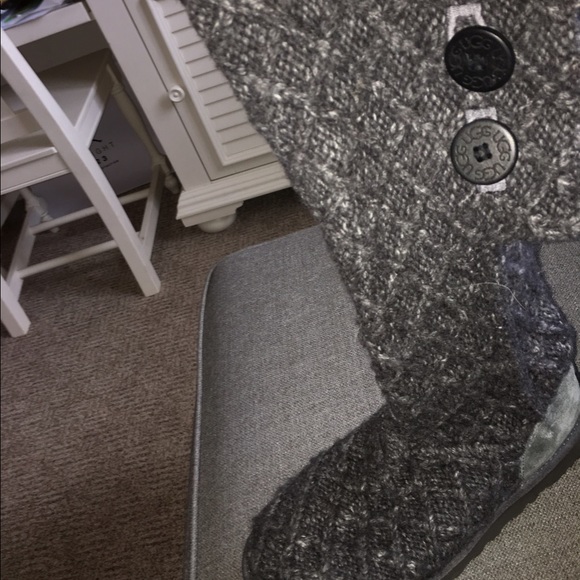 lattice sweater UGG boots - Picture 3 of 4