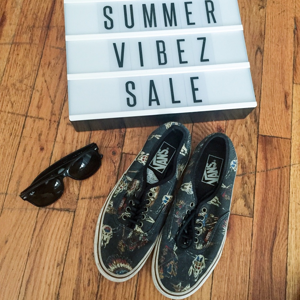 Rare Vans (S.8) Native American Sneakers