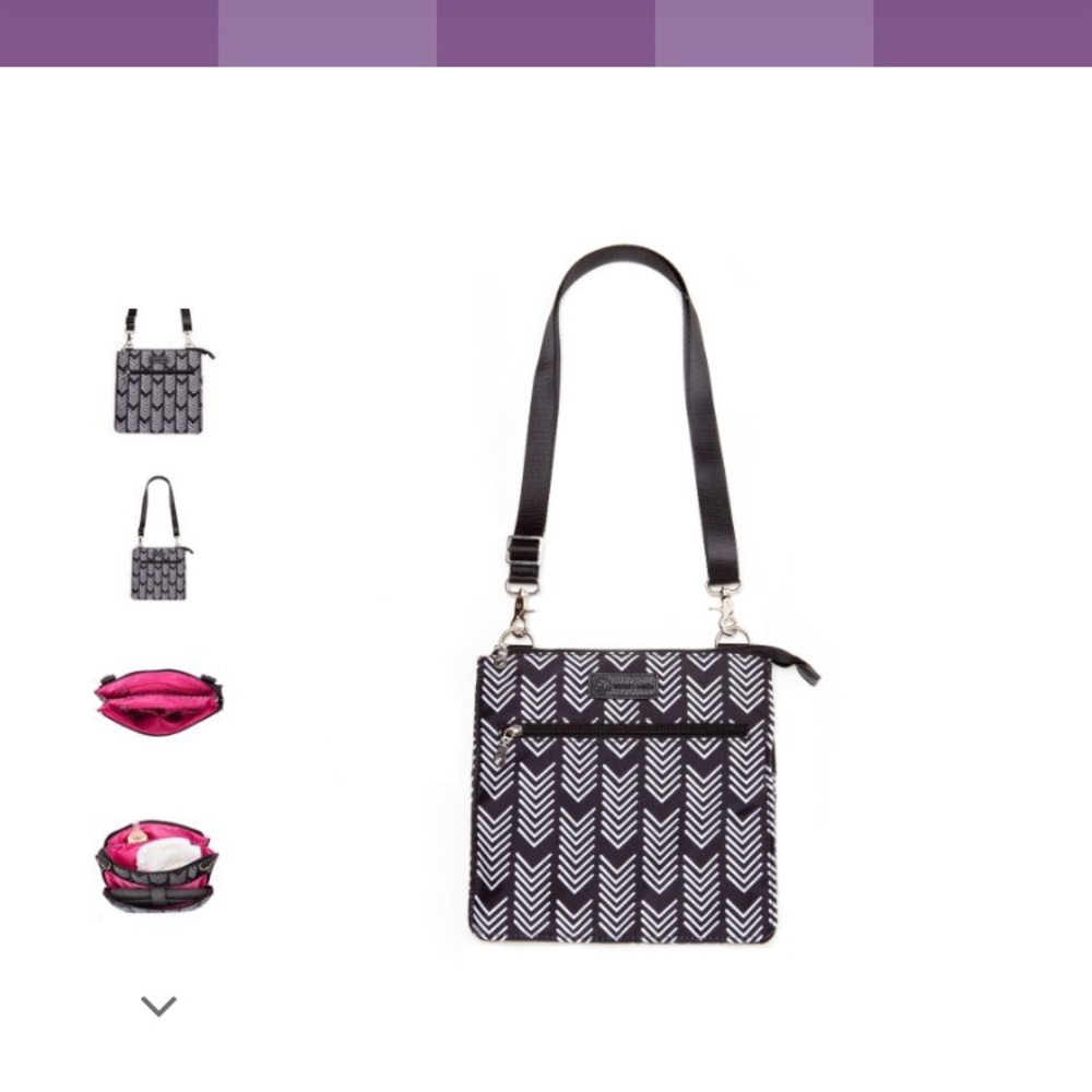 Sarah Wells M heart M bag - Black and White