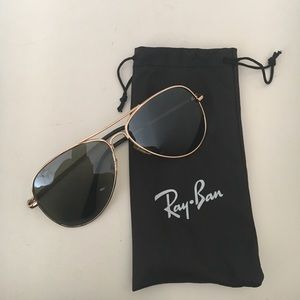 "Rayban" sunglasses