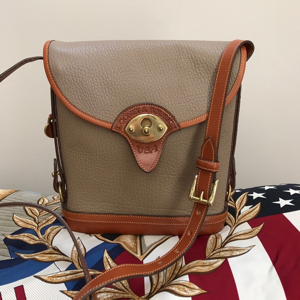 Dooney & Bourke Shoulder Bag