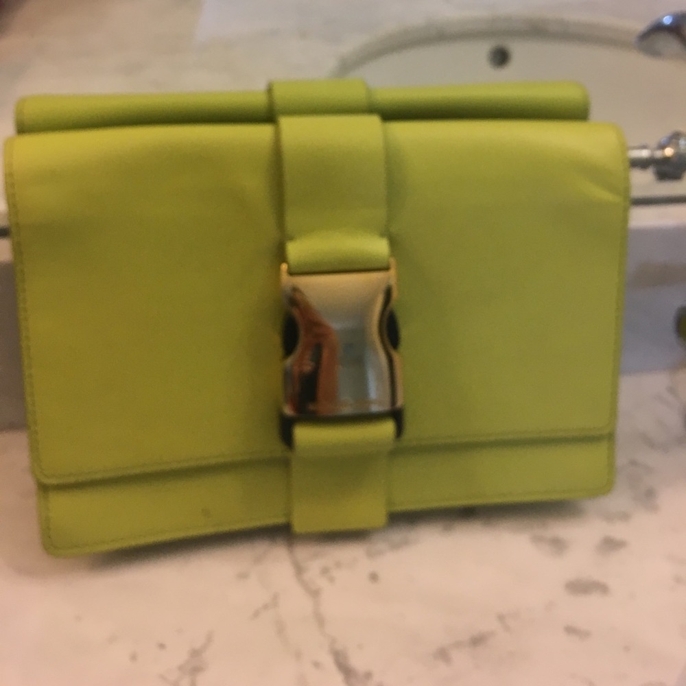 Kiwi green Michael Kors clutch
