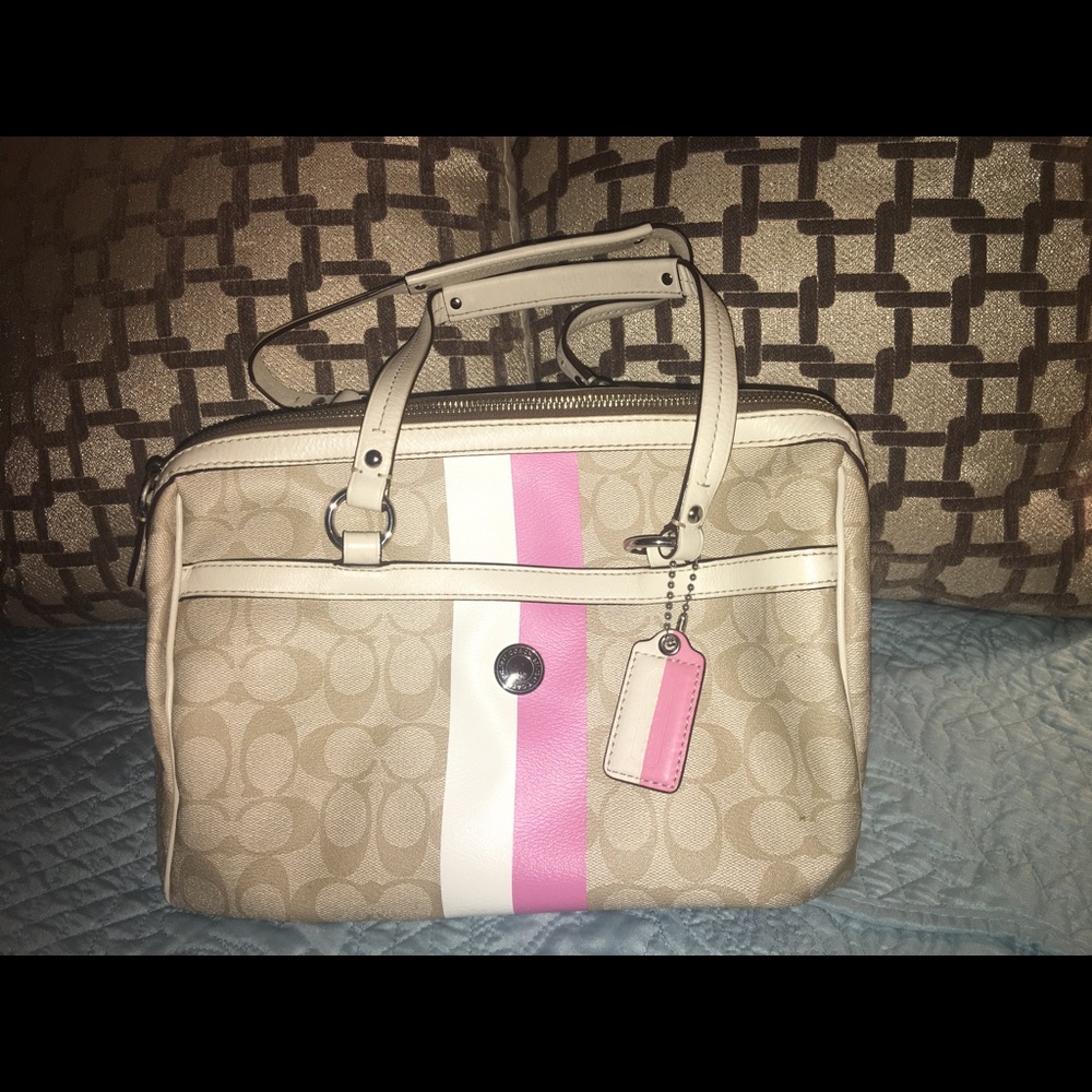 Authentic signature Coach hand bag