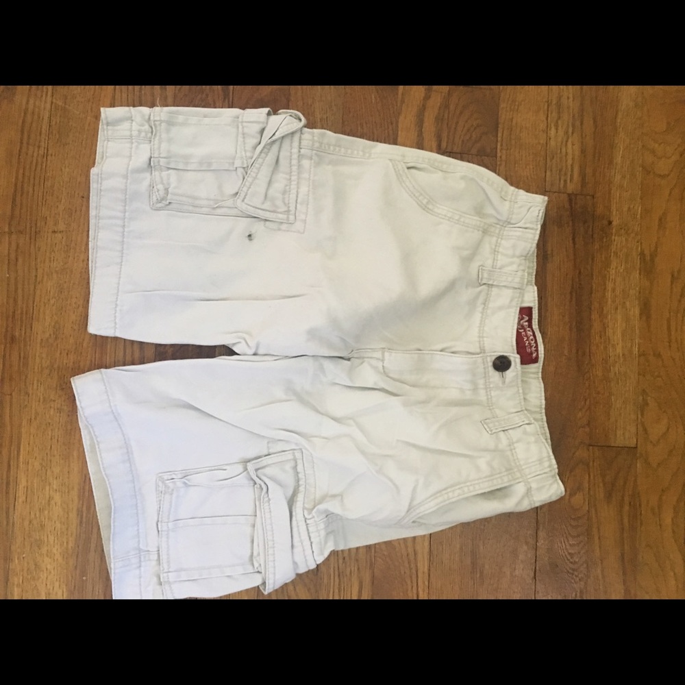 Arizona Jeans Khaki Cargo Shorts, size 16