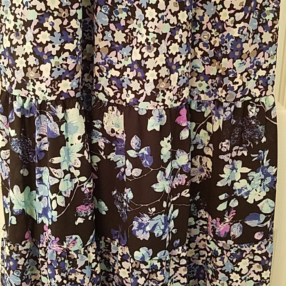 ELLE - Floral navy maxi dress