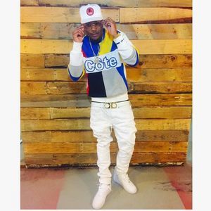 Meet your Posher, Julian